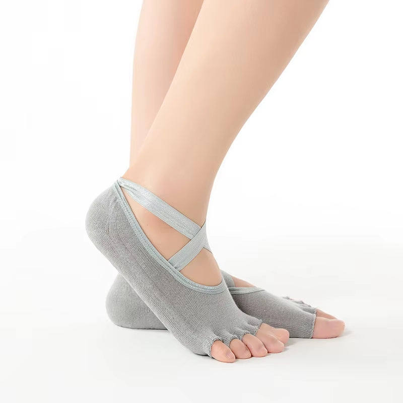 Yoga Anti-Slip Socks 1 Pairs Women Pilates Backless Silicone Non-Slip Socks Ladies Breathable Ballet Dance Gym Pilates Socks